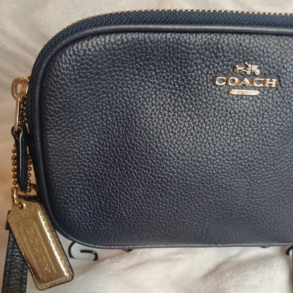 Coach Double zip crossbody navy blue with gold hardwear. EUC 7x4x2.5 - Picture 2 of 7